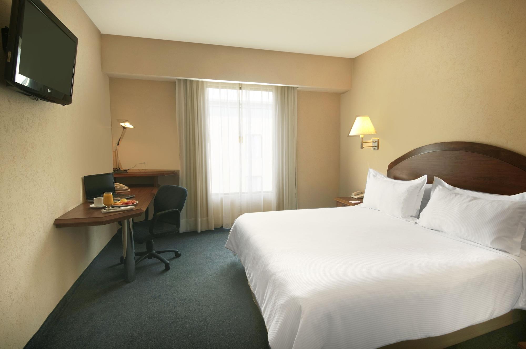 Fiesta Inn Poza Rica Номер фото