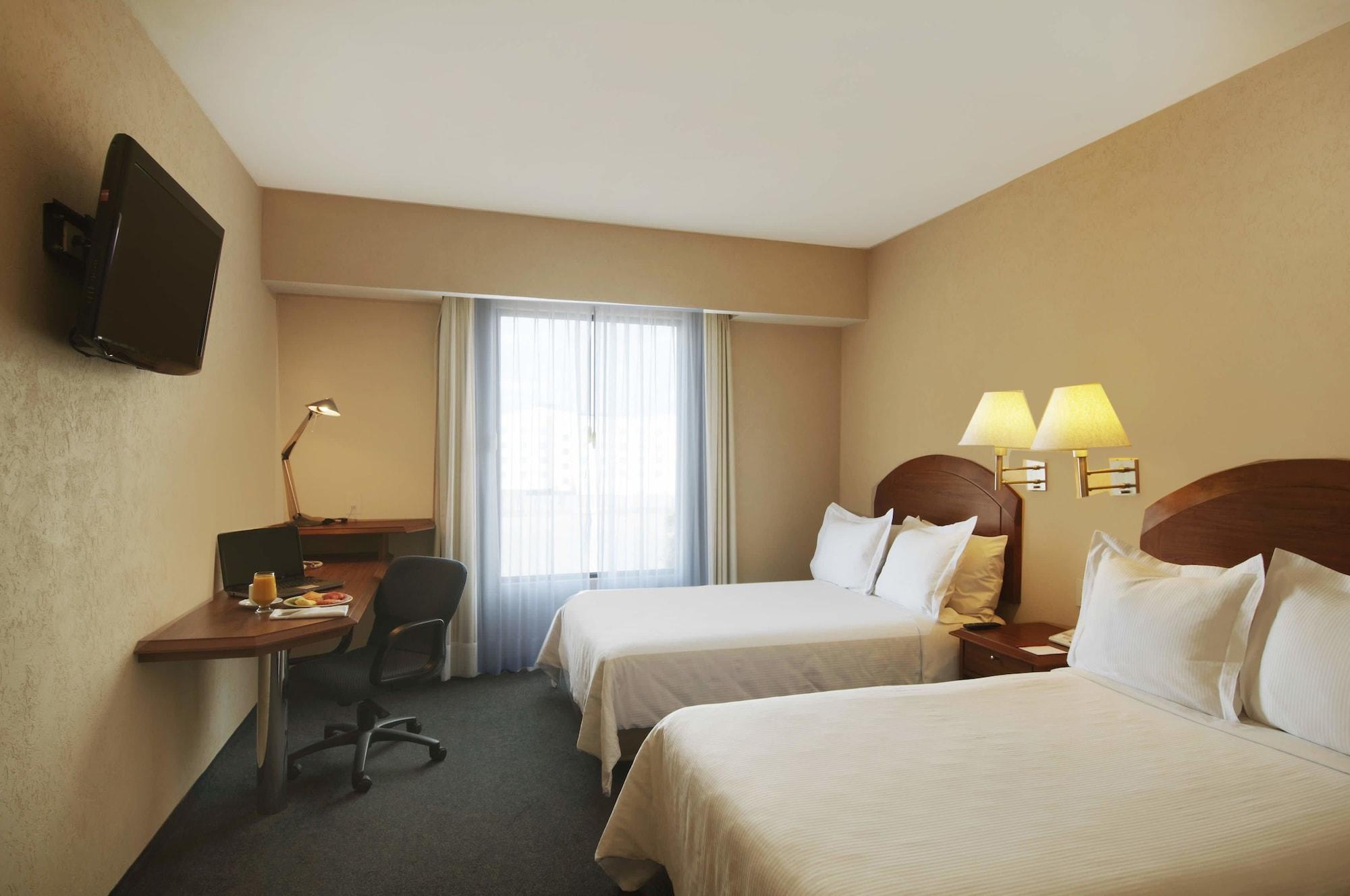 Fiesta Inn Poza Rica Экстерьер фото