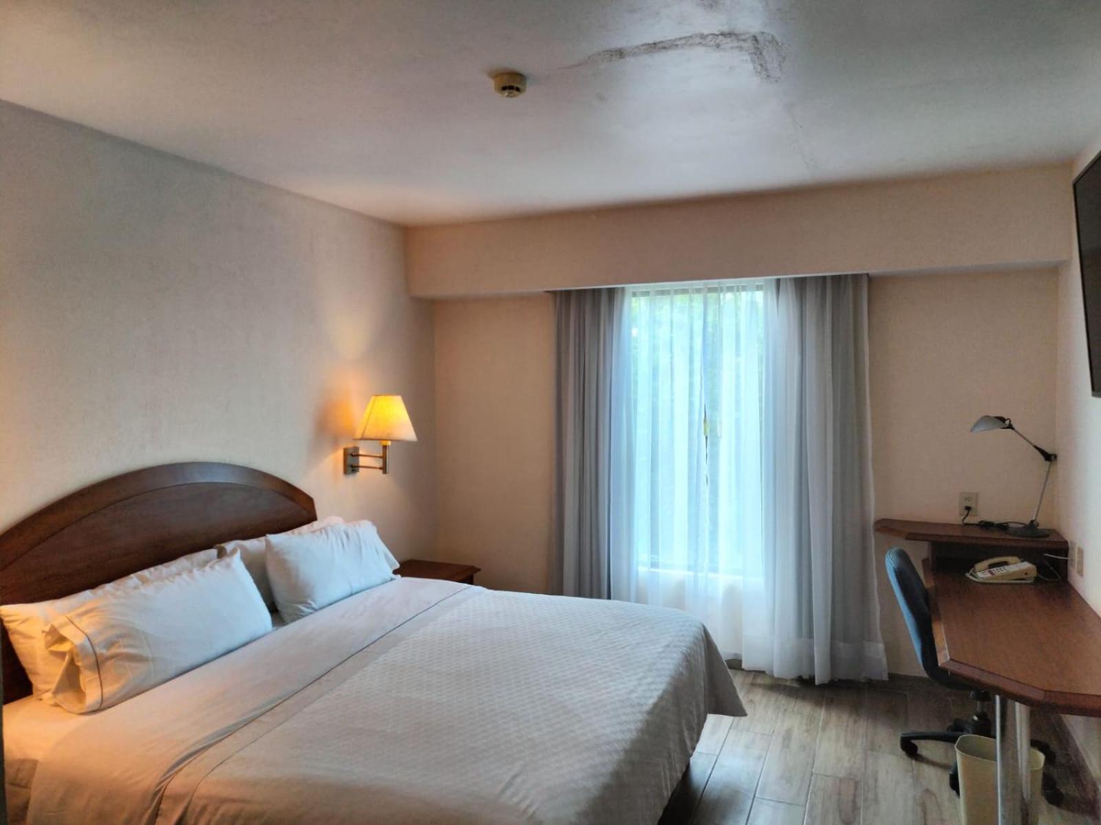 Fiesta Inn Poza Rica Экстерьер фото