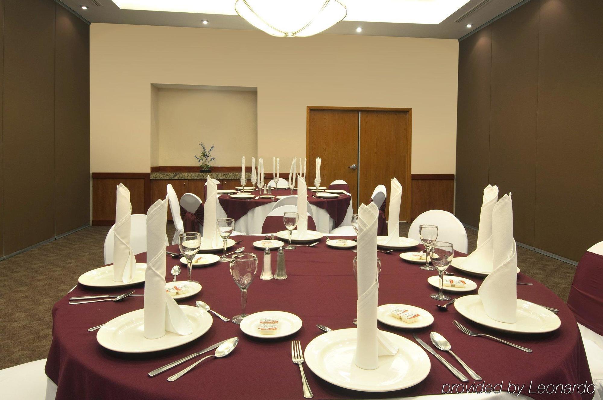 Fiesta Inn Poza Rica Удобства фото